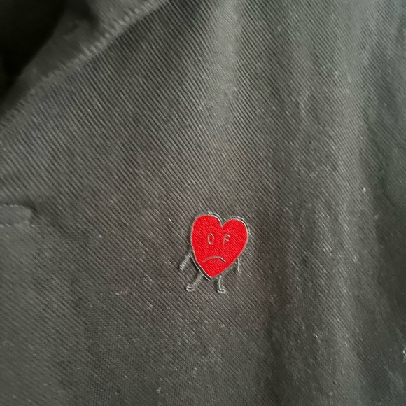 Graver Red Heart Black Short Sleeve Polo Shirt Size Medium - Picture 3 of 7